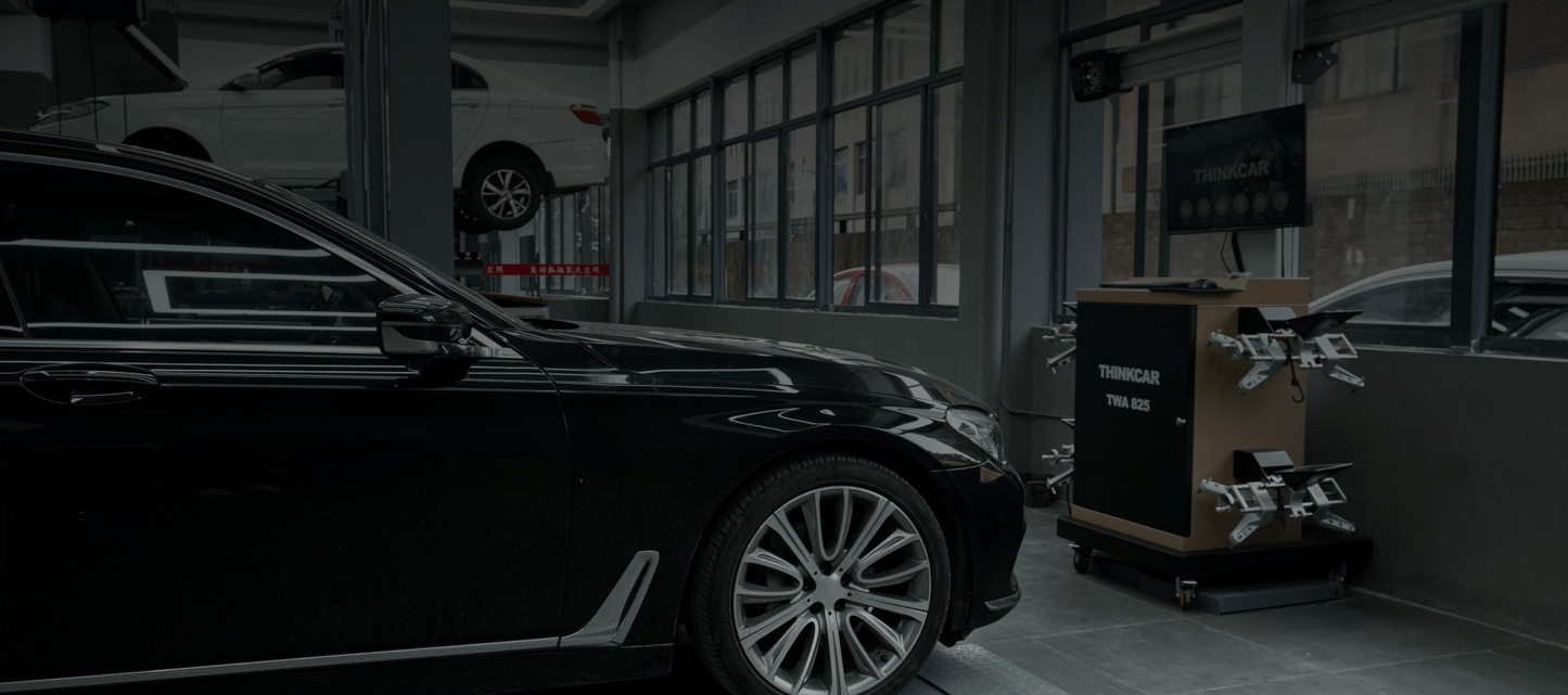 THINKCAR TWA 825 / 825M – Professzionális 3D futóműállító gép